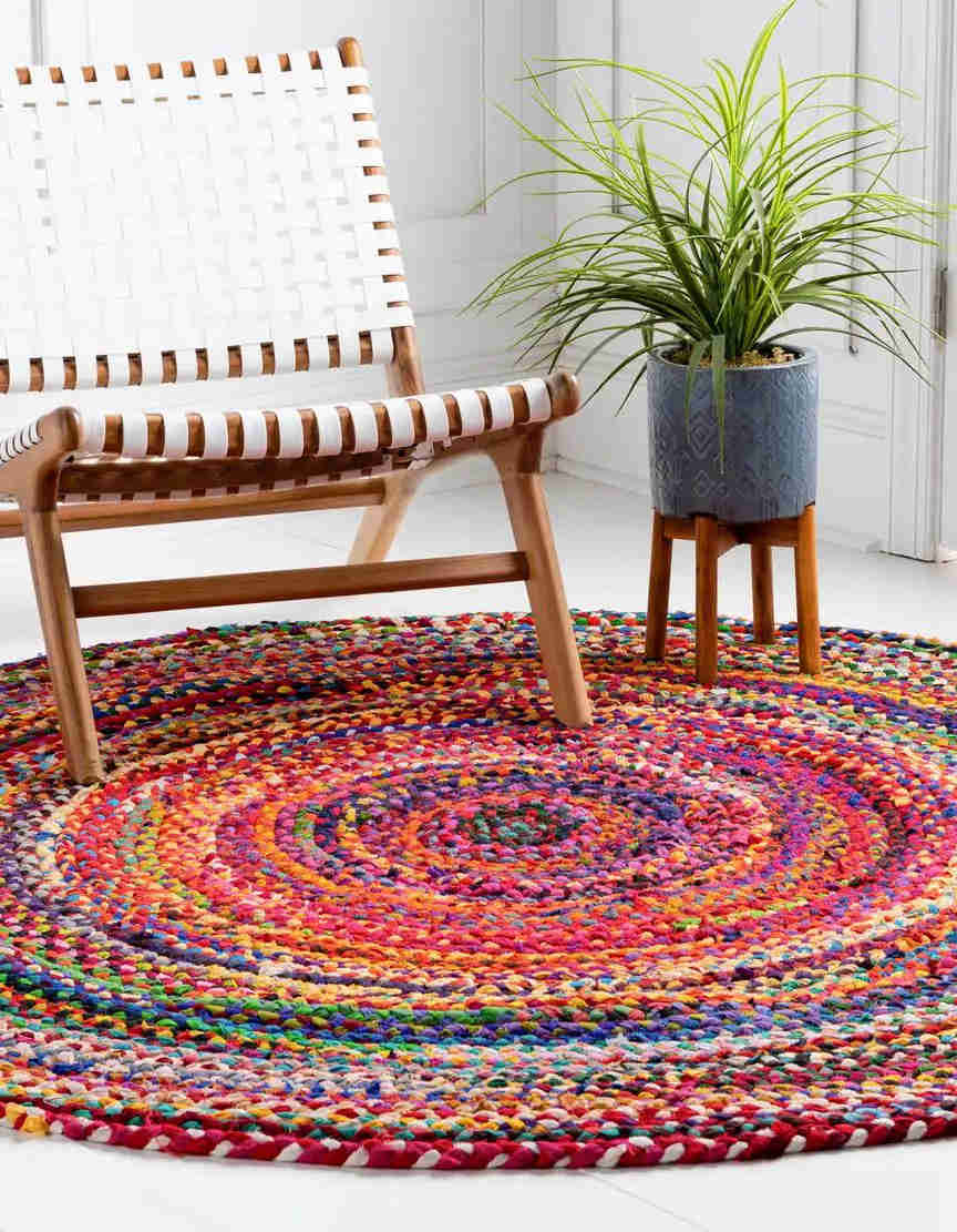 4' 1 x 4' 1 Hand Braided Round Rug