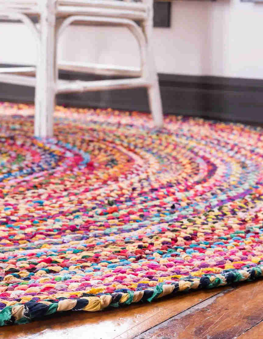 4' 1 x 4' 1 Hand Braided Round Rug