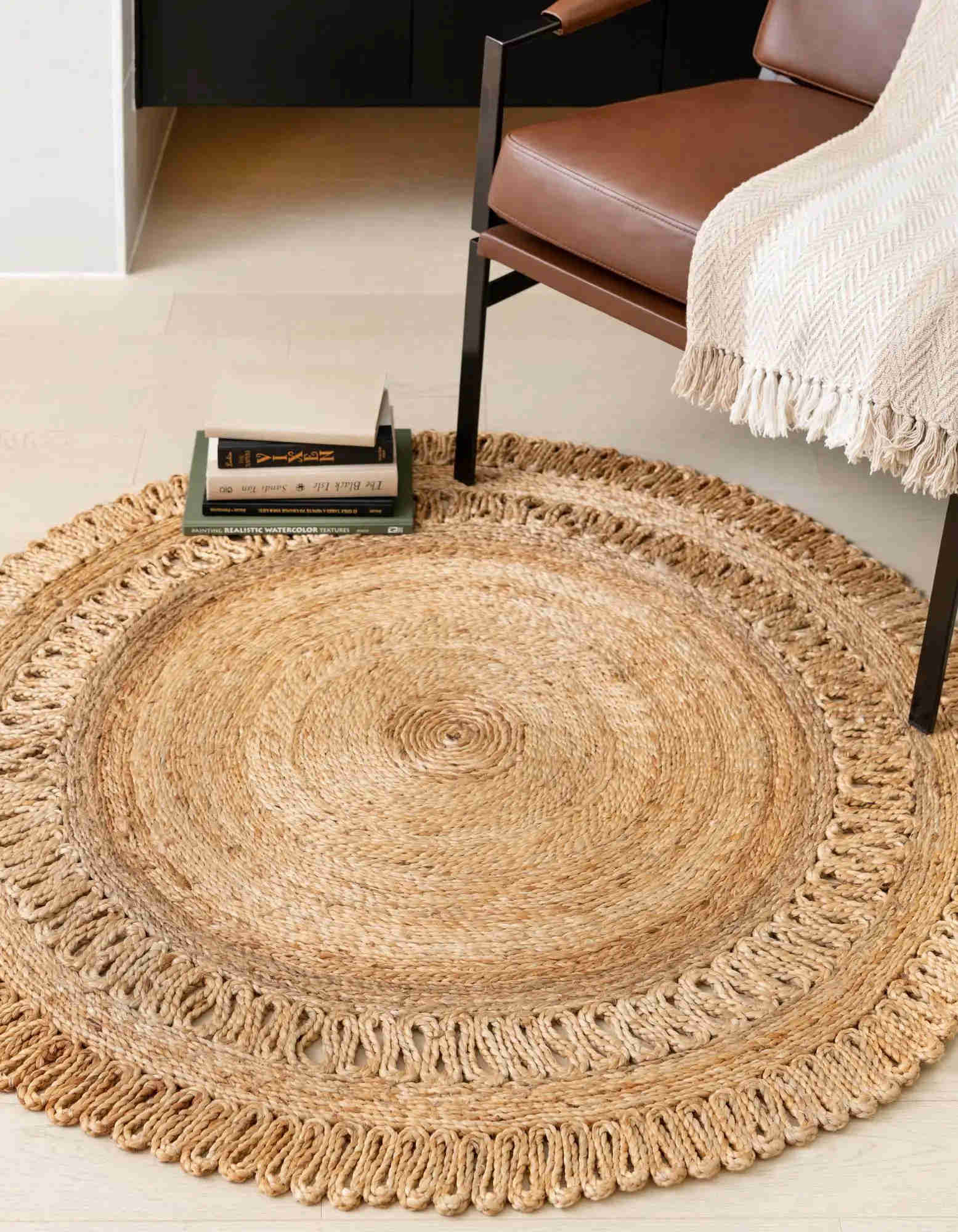 6' 1 x 6' 1 Hand Braided Jute Round Rug